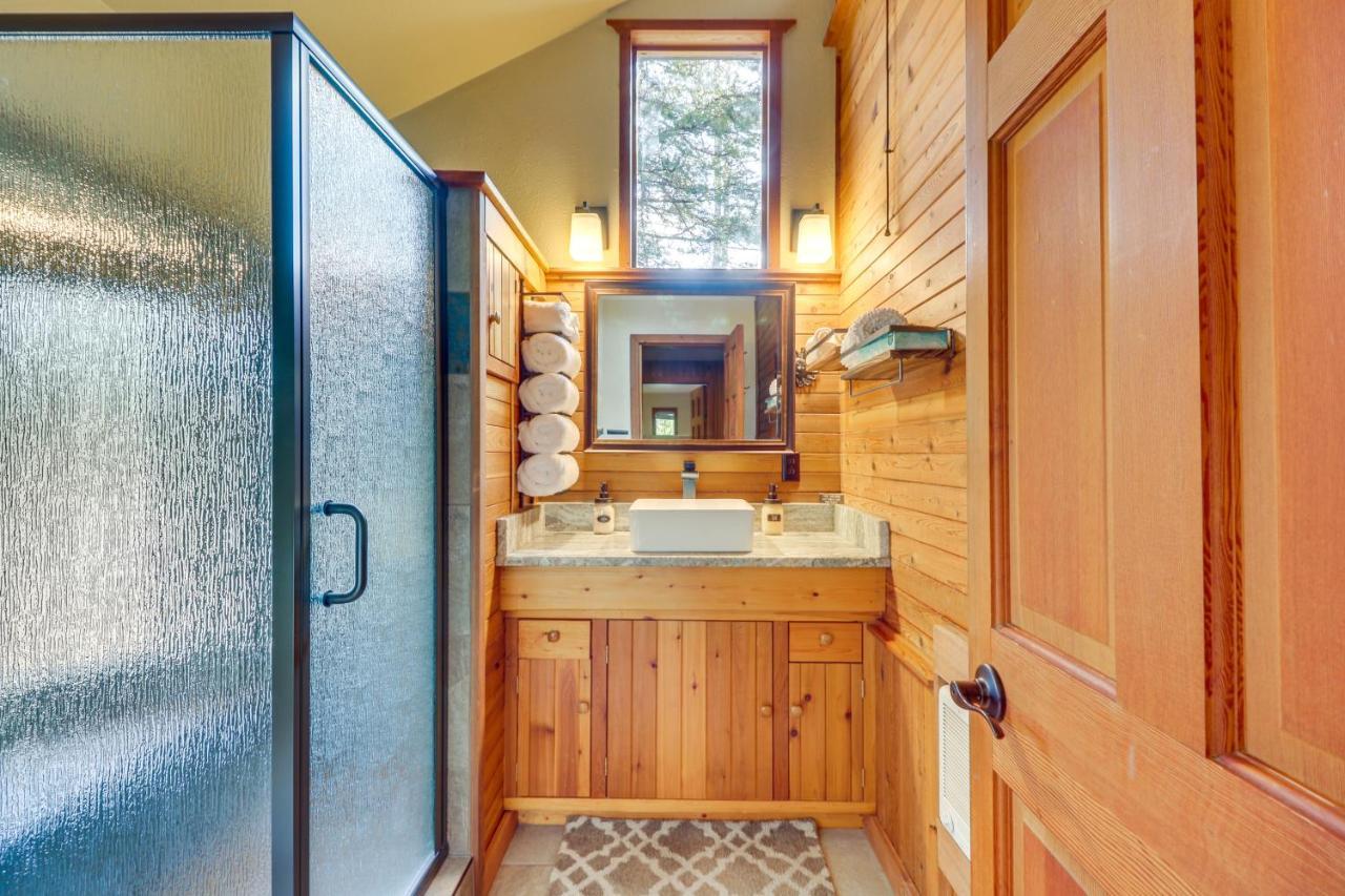 Hungry Horse Cabin With Gas Grill, Near Glacier! Exterior photo